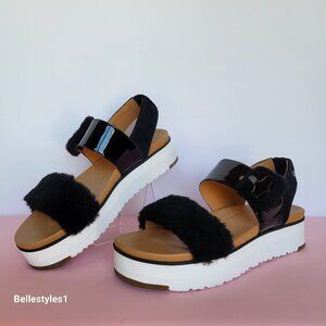 UGG Le Fluff Platform Slingback Sandal-Black color. Women’s Size 9.5 ⭐